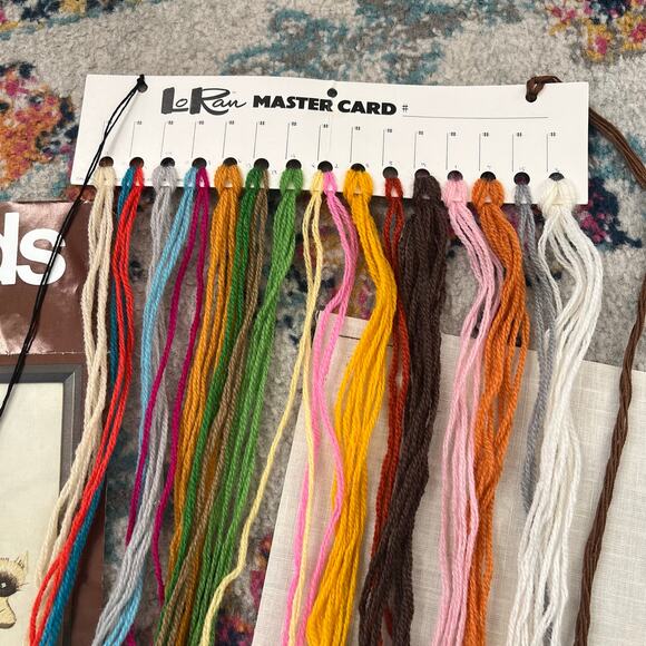 Vintage LeeWards Joys of Motherhood Cat Kittens Crewel Embroidery Open Kit Wool - Picture 4 of 14